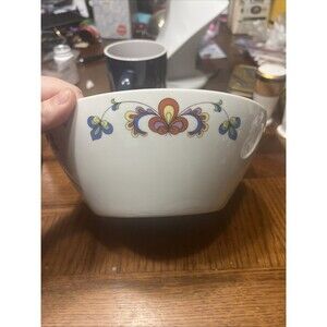 Farmer's Rose (Rim, Gold Trim) by PORSGRUND 8" Round Vegetable Bowl